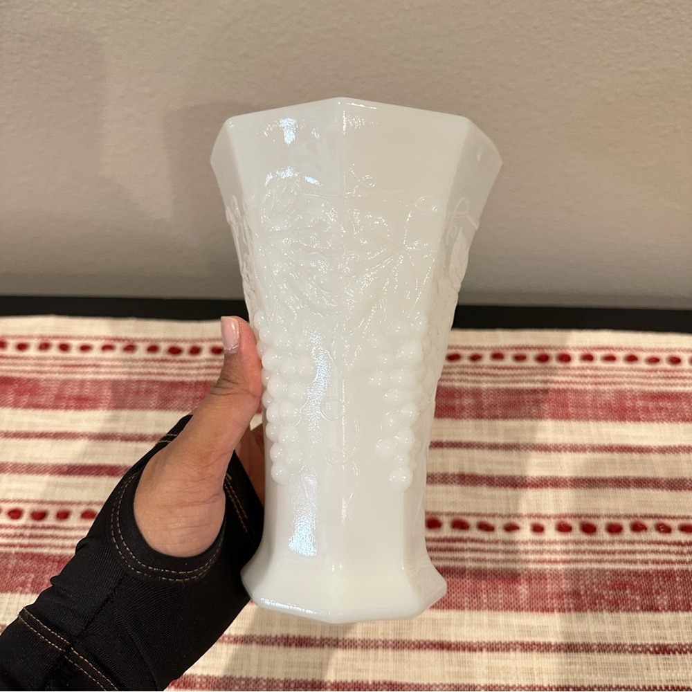 Vintage White Milk Glass Flower Vase Grape Vine Pattern Octagon Shape 7” Tall - Picture 1 of 10